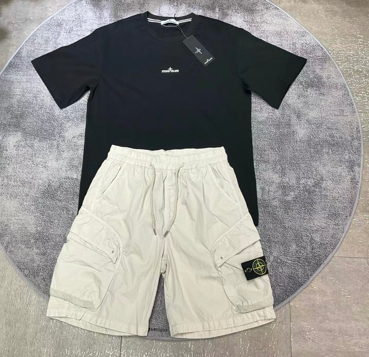 Ensemble stone island noir et beige