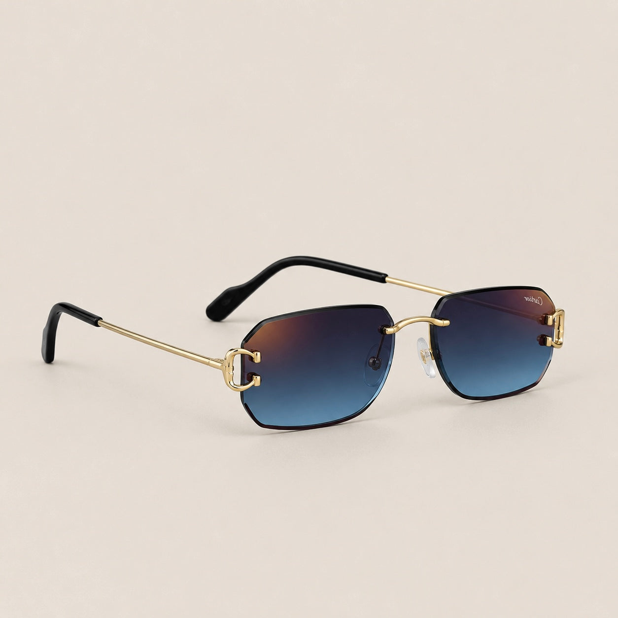 Lunettes solaires décor classique de cartier