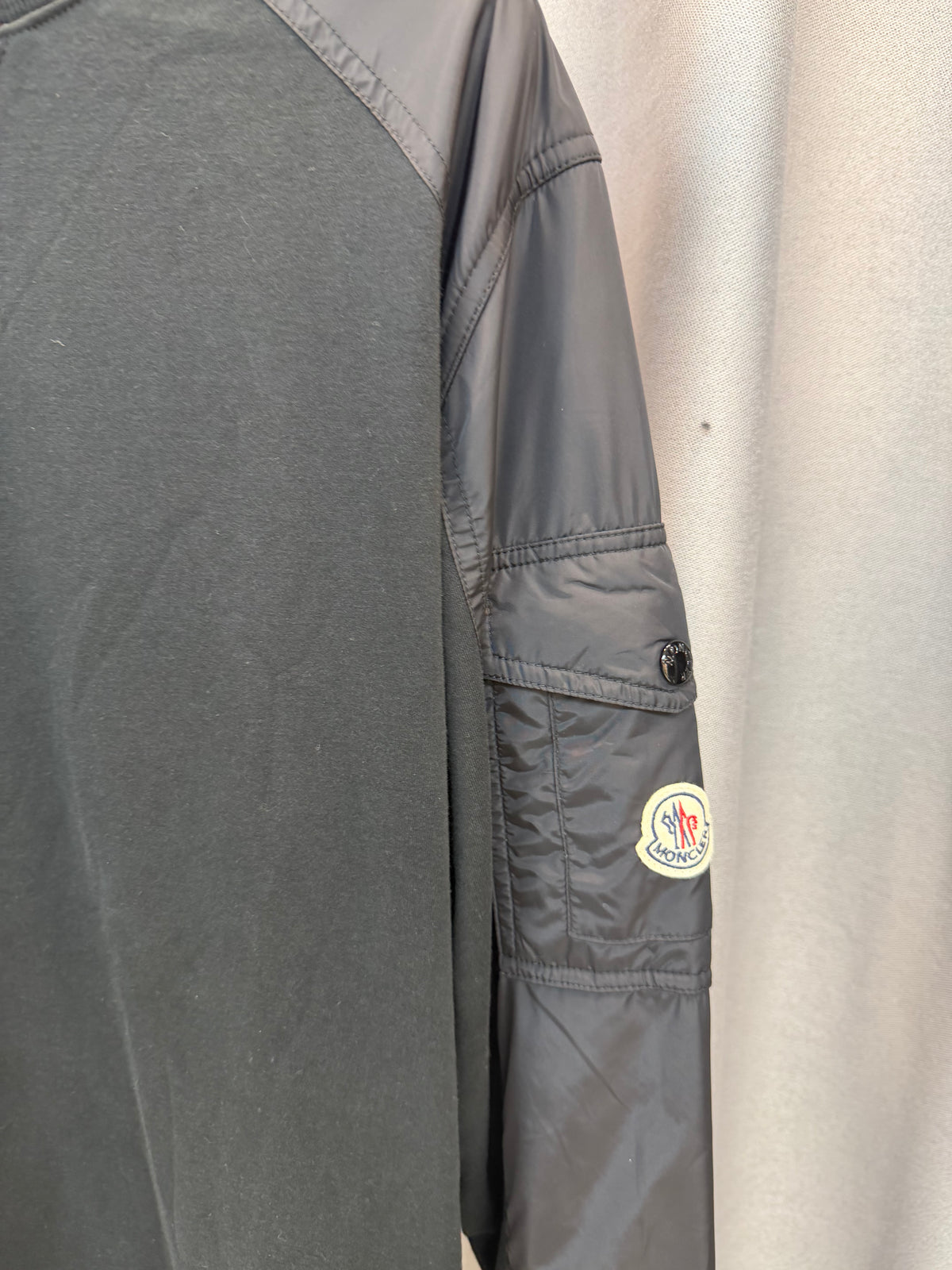 Pull moncler noir