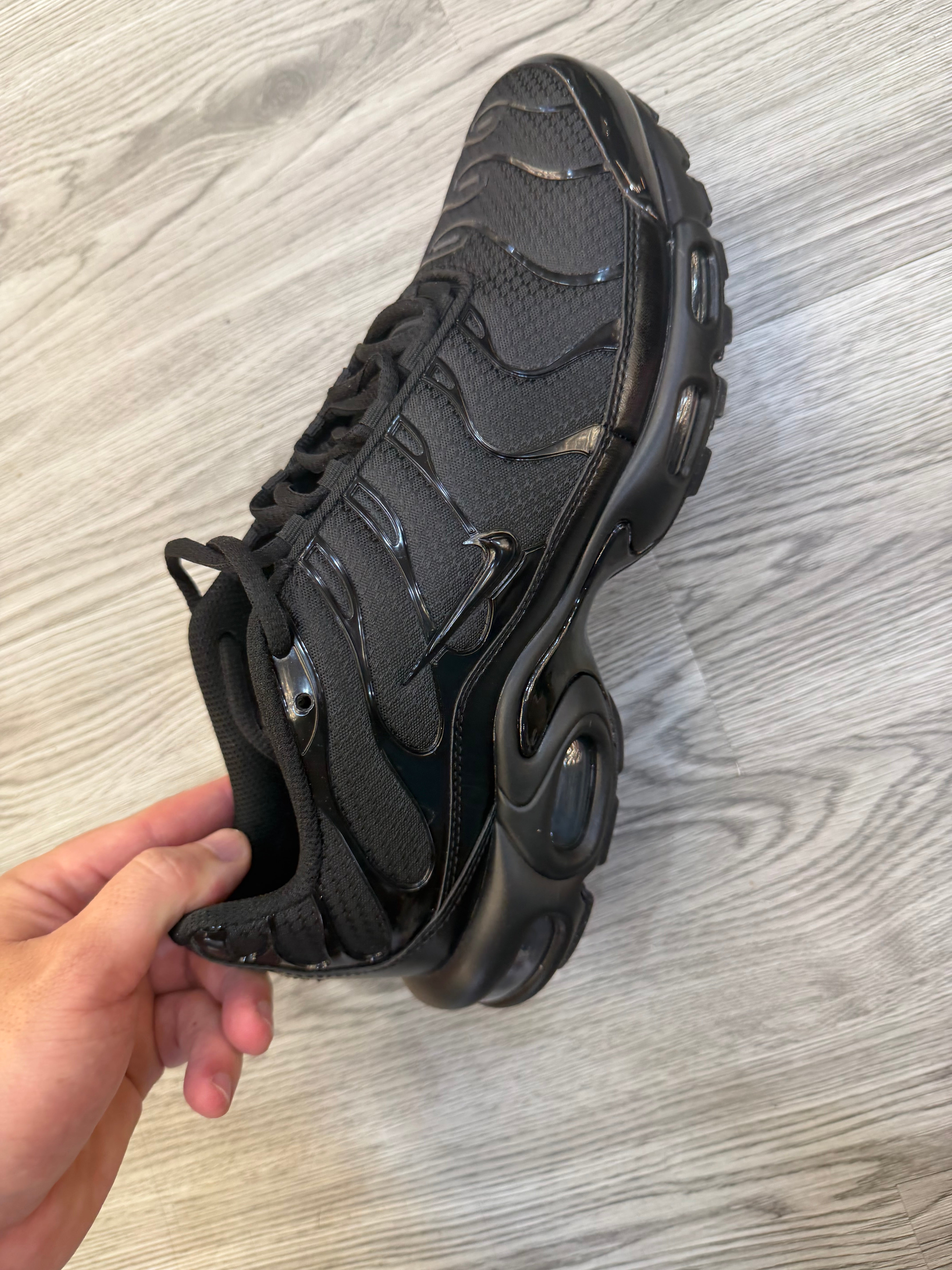 Nike tn full black