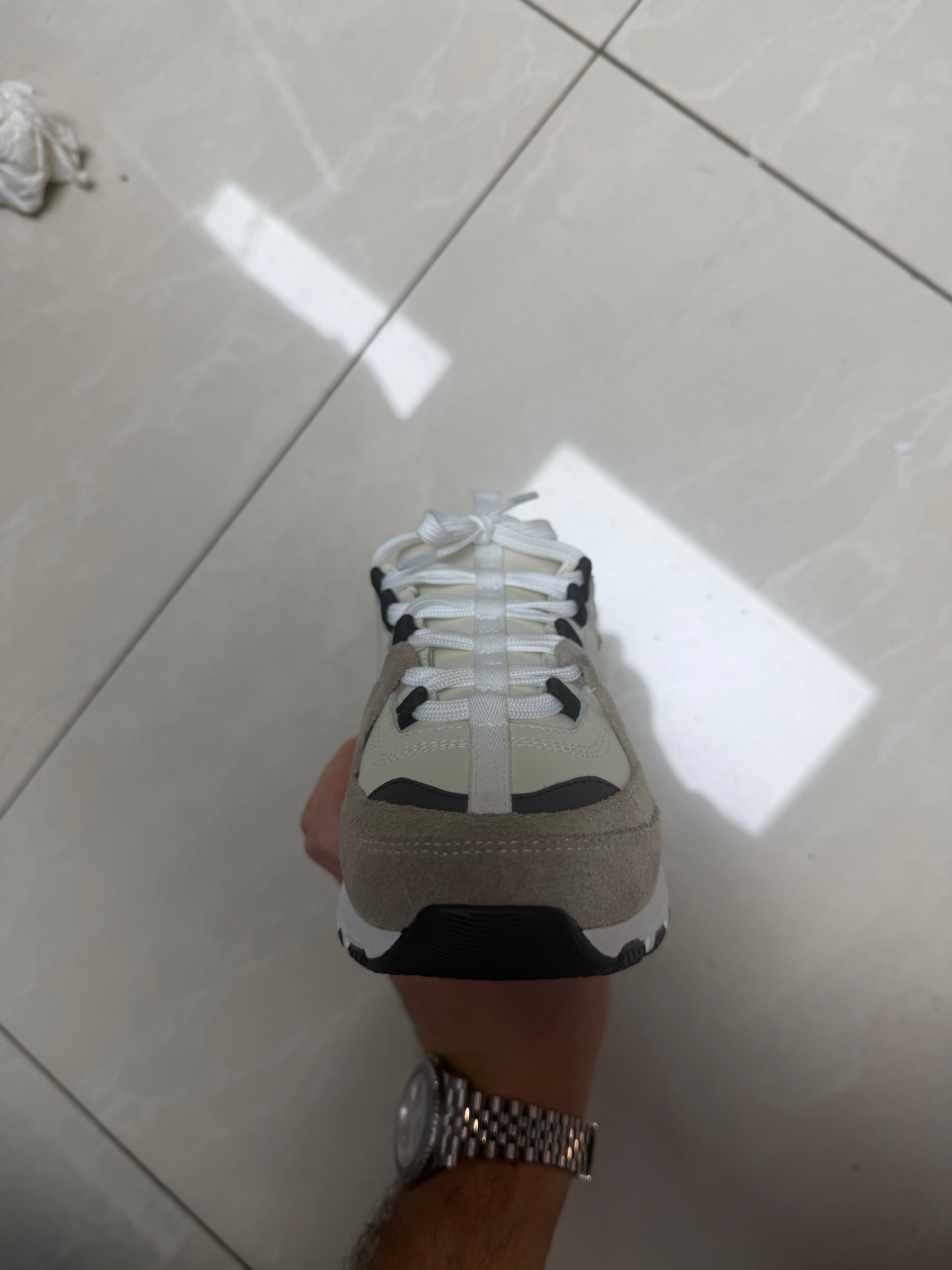 Sneakers Chanel beige