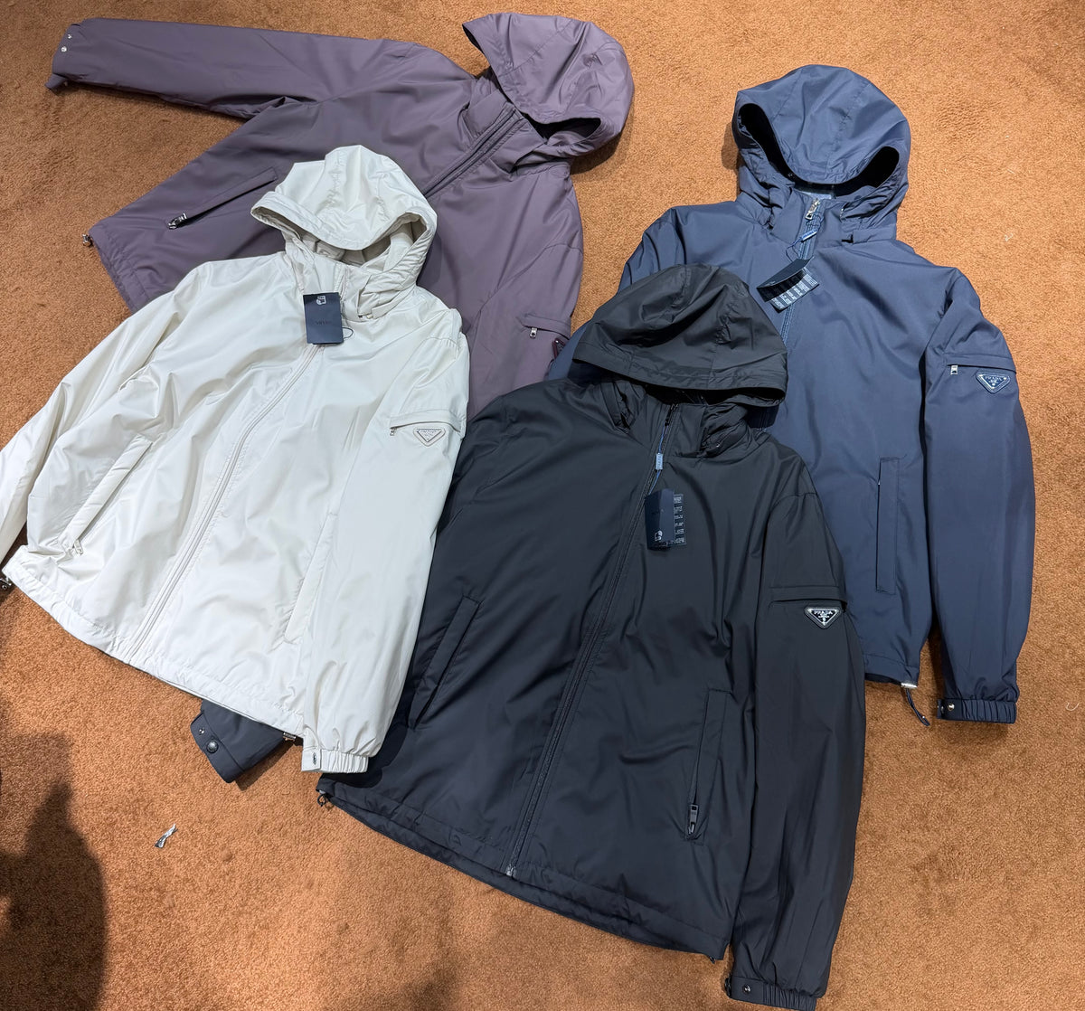 Veste Prada new modèle 4 coloris