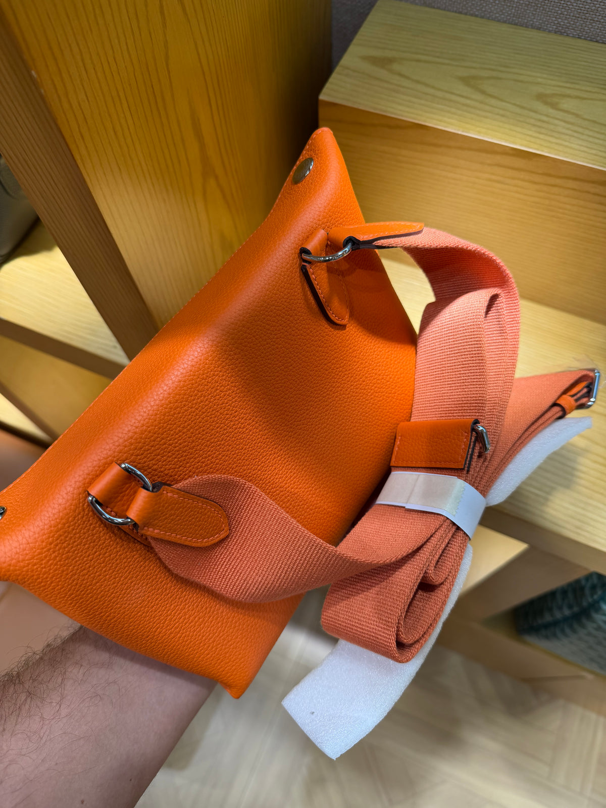 Sacoche hermes vide poches orange