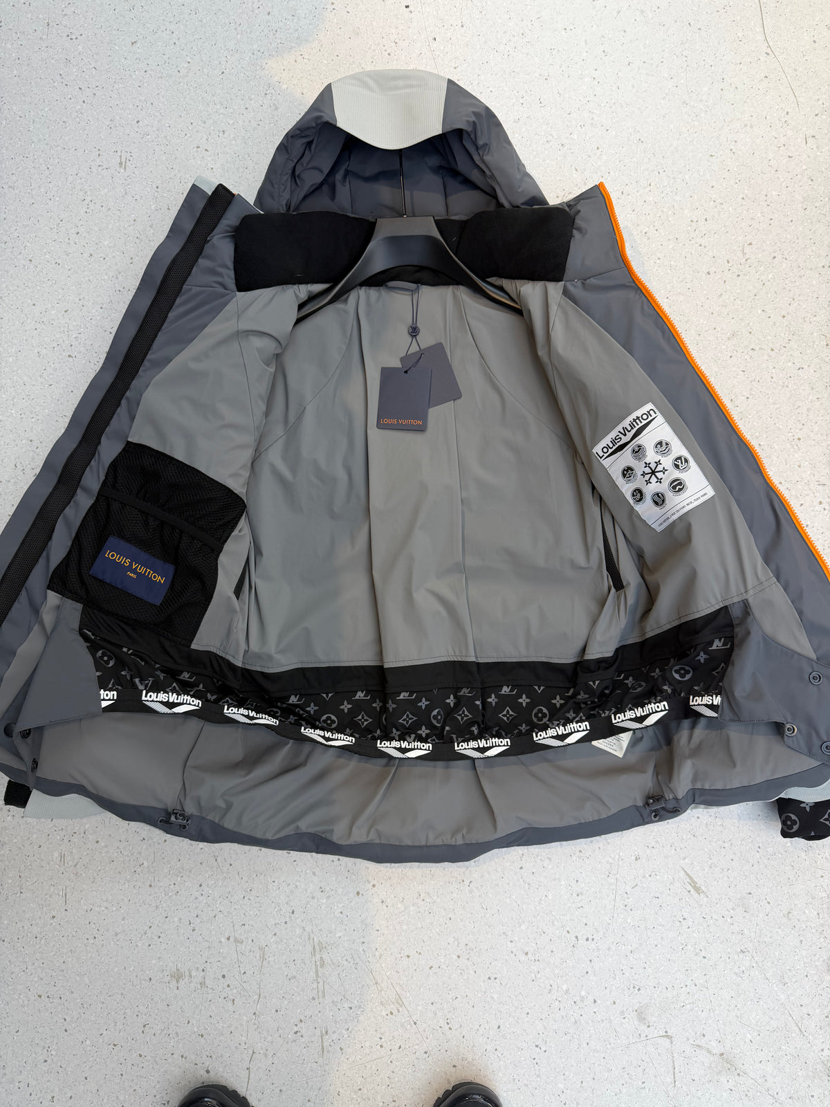 Veste lv new model gros froid