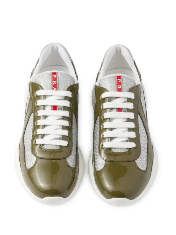 Prada cup vert kaki