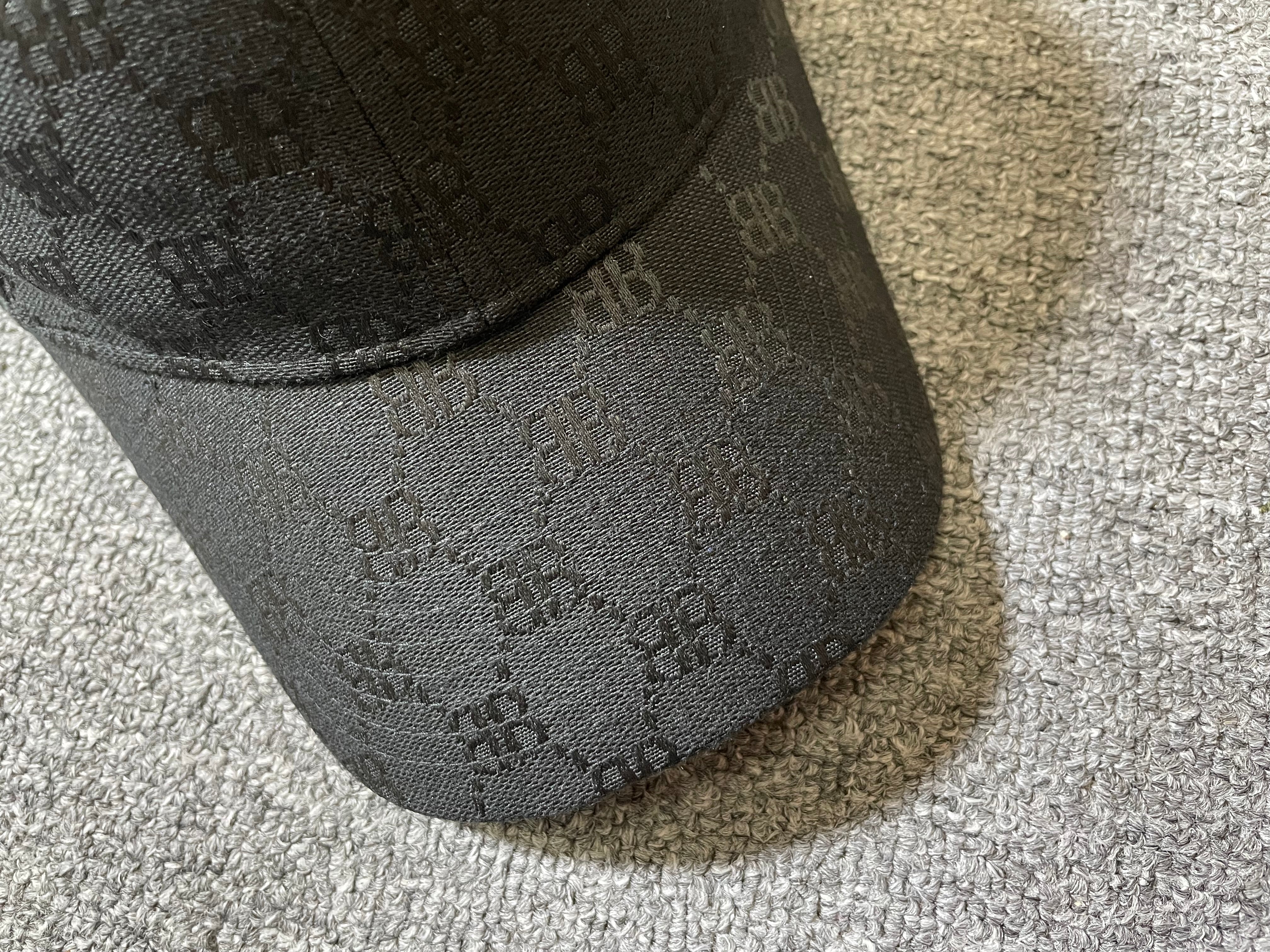 Casquette blncg x Gg noir avec ticket