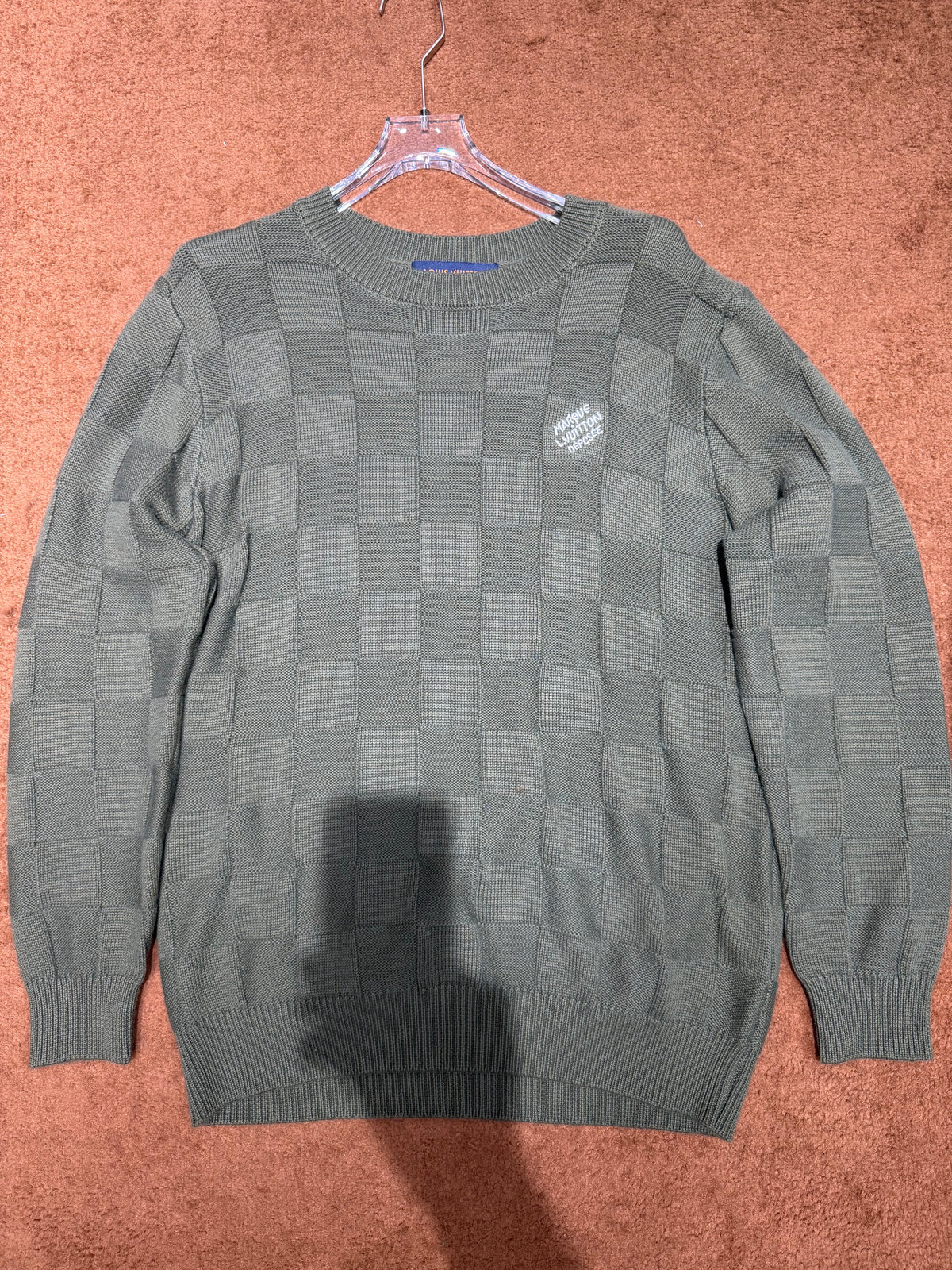 Sweat lv new model 4 coloris full qualité