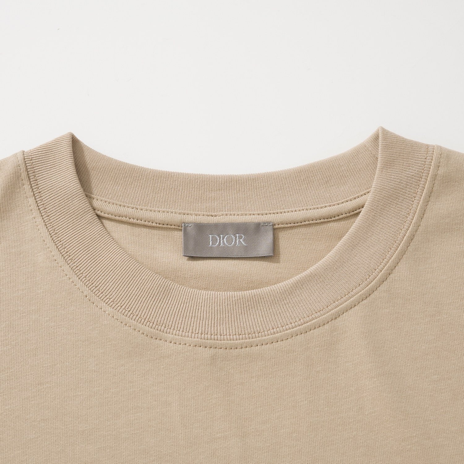 T shirt signé CD