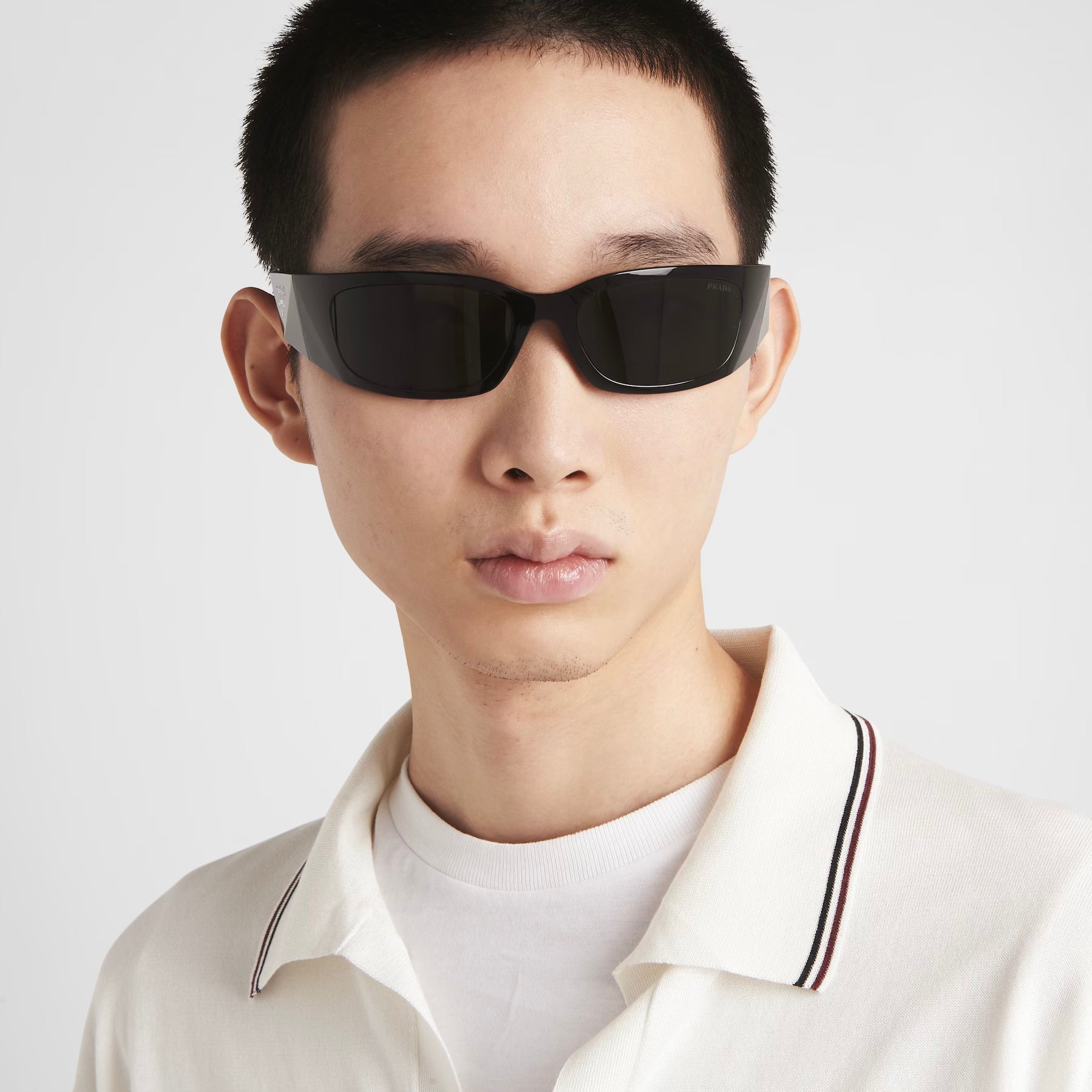 Lunettes de soleil Prada Symbole