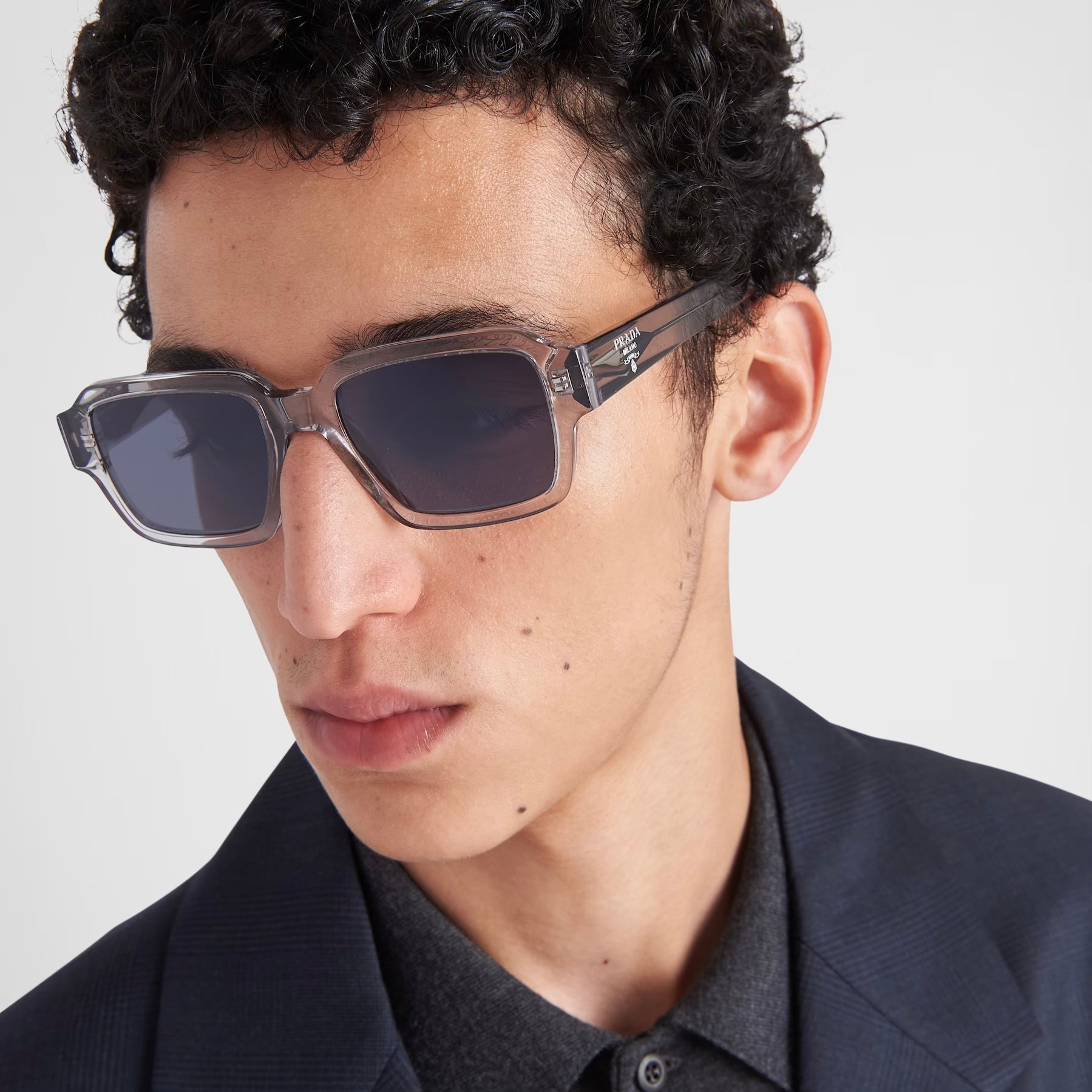 Lunettes de soleil avec logo Prada