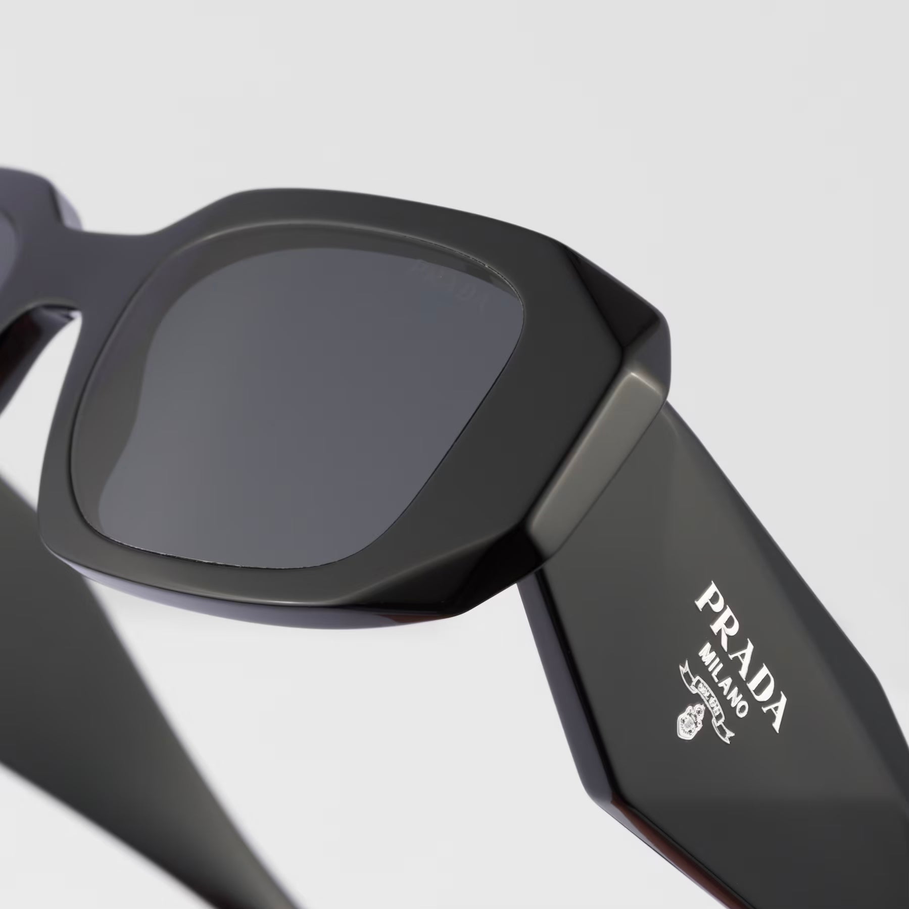 Lunettes de soleil Prada Symbole