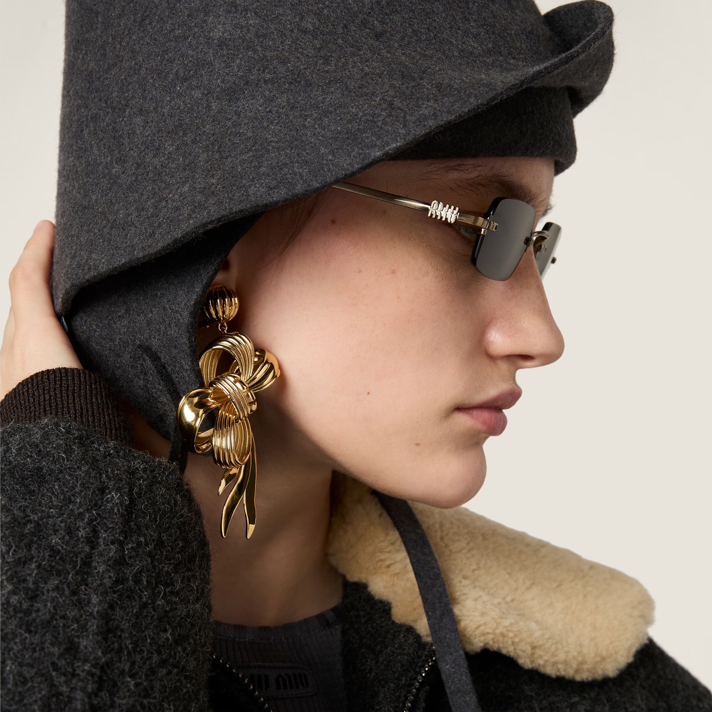 Lunettes de soleil de la collection Miu Miu Eyewear